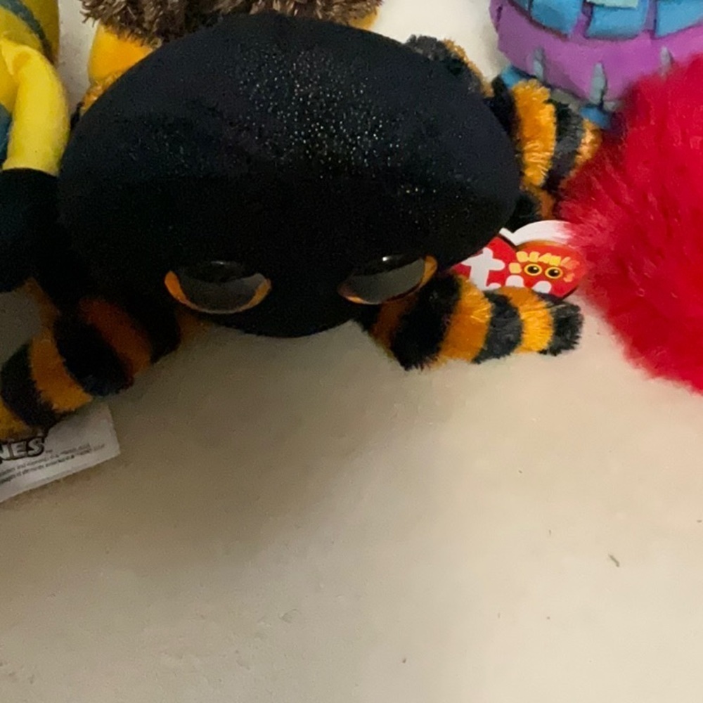 Stuff Animals - Picture 5 of 7